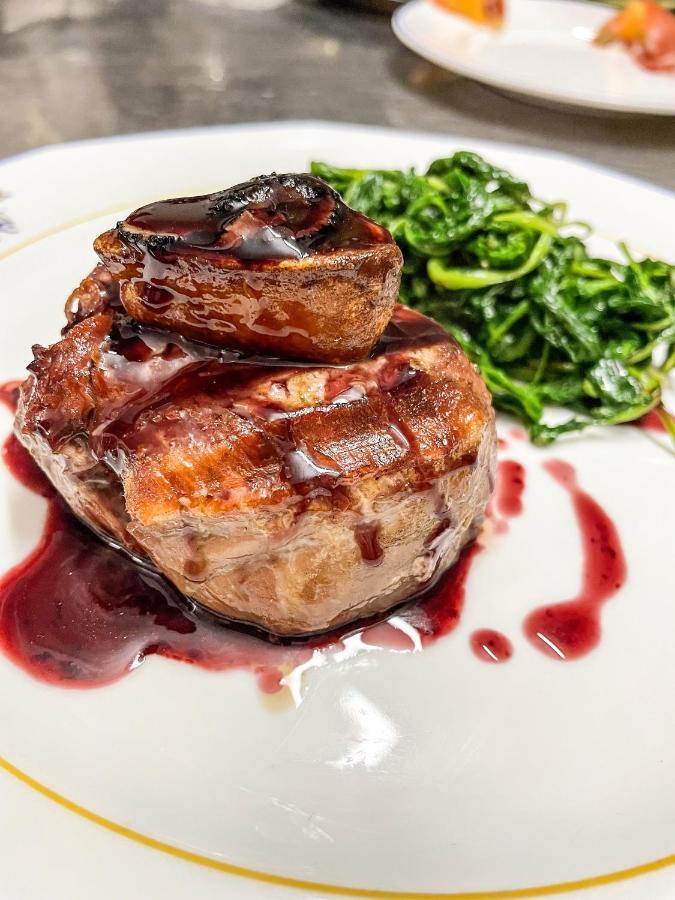 Hotel Ristorante Sagittario フェルトレ エクステリア 写真